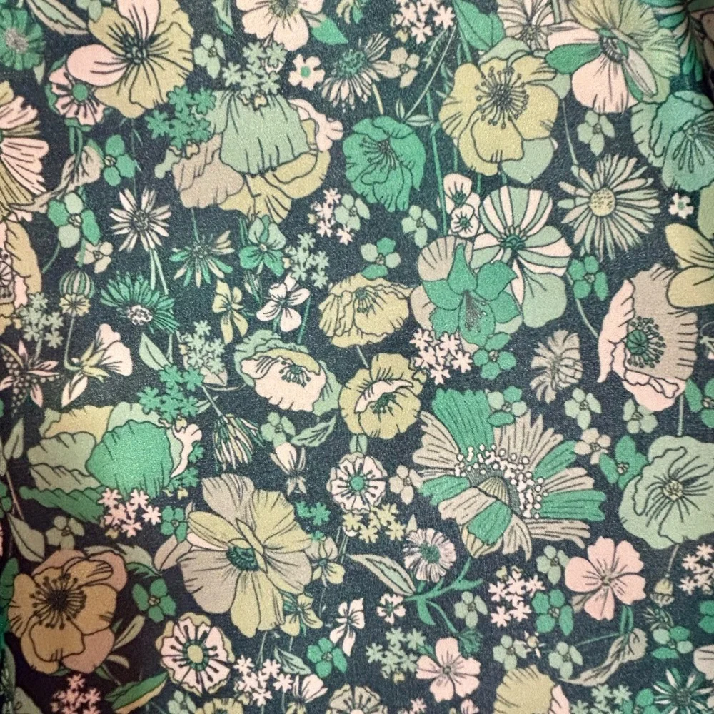 Floral Green Women's Pants - Picture 6 of 6
